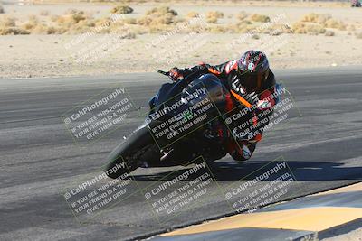 media/Jan-10-2025-CVMA Friday Practice (Fri) [[489e0da257]]/Group 4 and Trackday/Session 2 (Turn 4 Inside)/